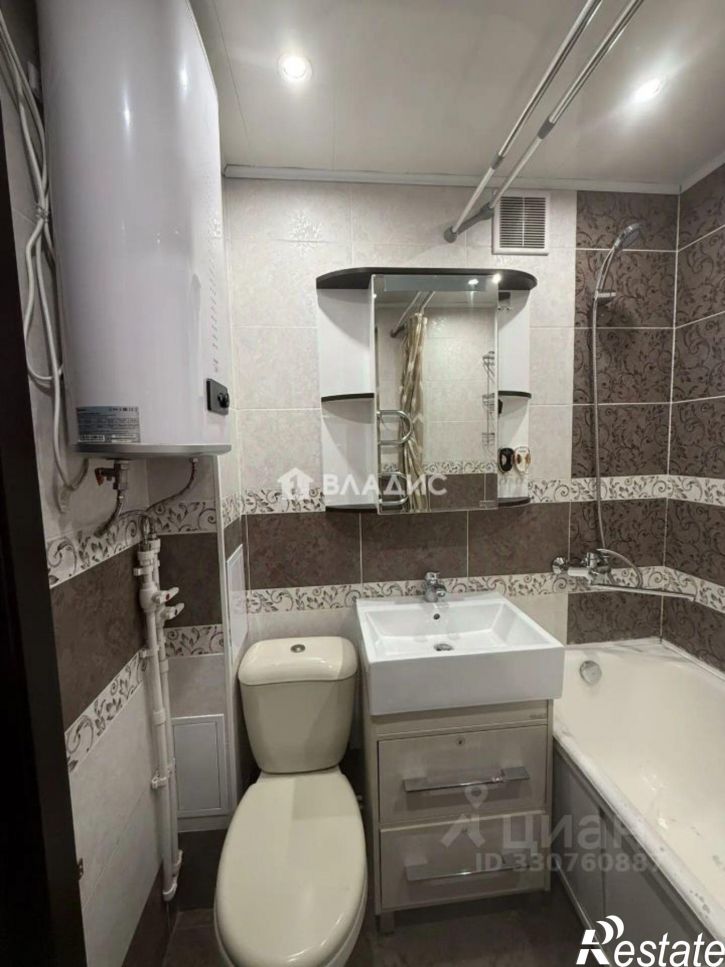 2-комн квартира улица Чертенкова, 1,  д. 1