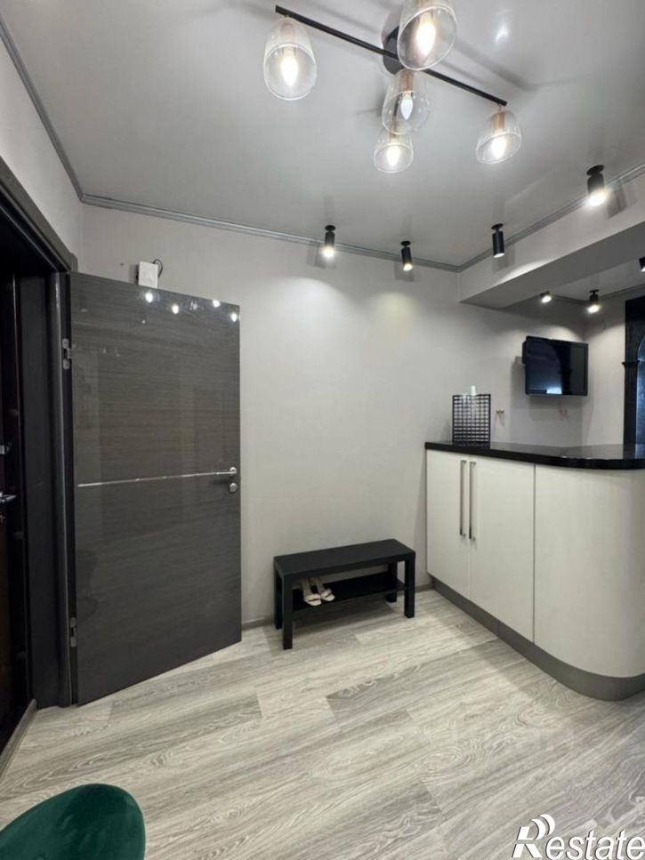 2-комн квартира Октябрьская улица, 33,  д. 33
