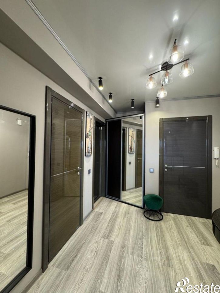 2-комн квартира Октябрьская улица, 33,  д. 33
