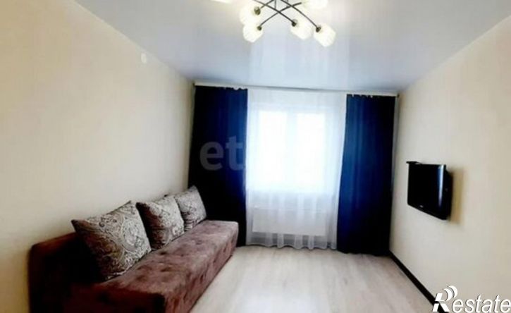 2-комн квартира микрорайон 140Б, 1