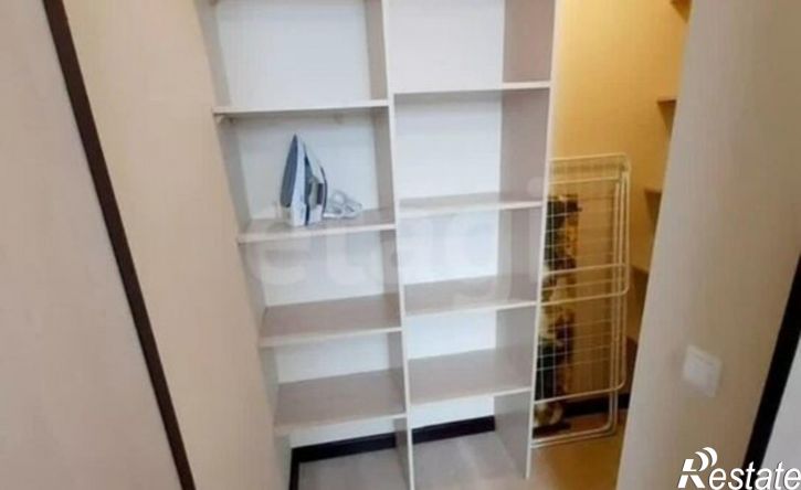 2-комн квартира микрорайон 140Б, 1
