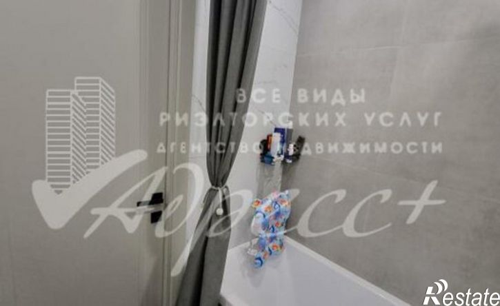 3-комн квартира улица Жердева, 94,  д. 94
