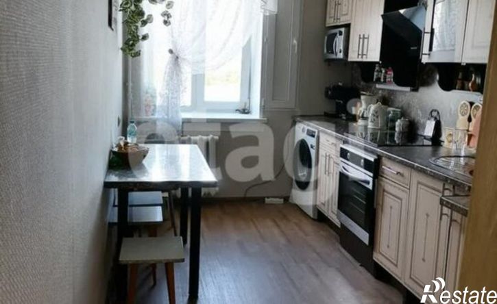 3-комн квартира Столбовая улица, 60,  д. 60