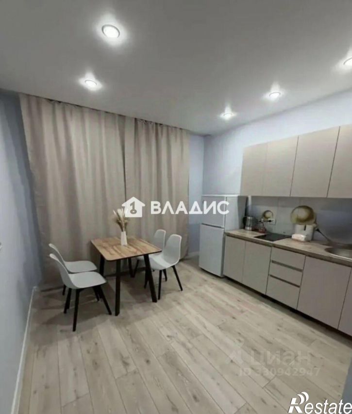 2-комн квартира 106-й квартал, 2,  д. 2