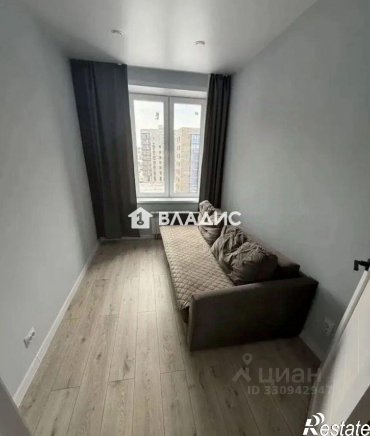 2-комн квартира 106-й квартал, 2,  д. 2