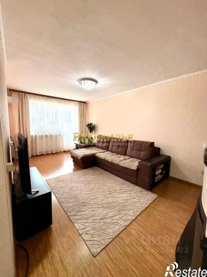 2-комн квартира улица Гагарина, 13,  д. 13