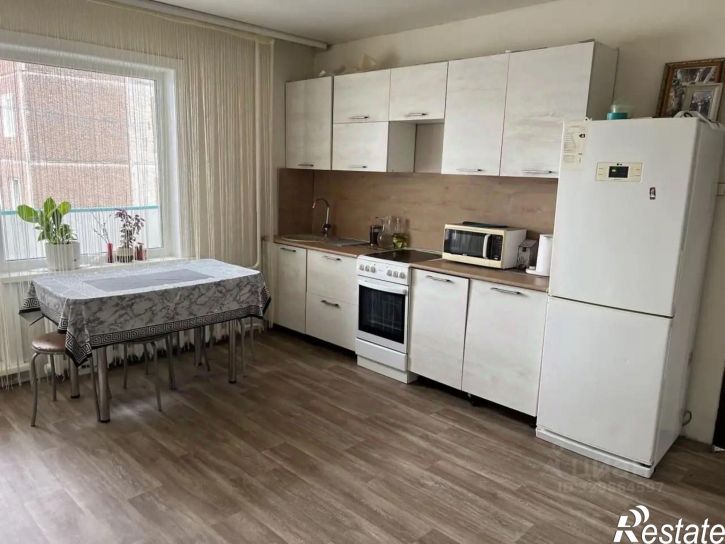 3-комн квартира ул Жердева, 140,  д. 140