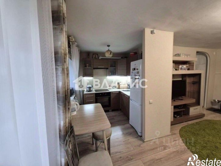 3-комн квартира улица Гагарина, 49,  д. 49