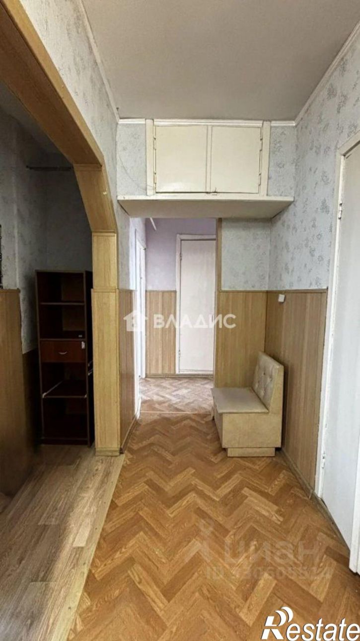 3-комн квартира микрорайон 148В, 8/2