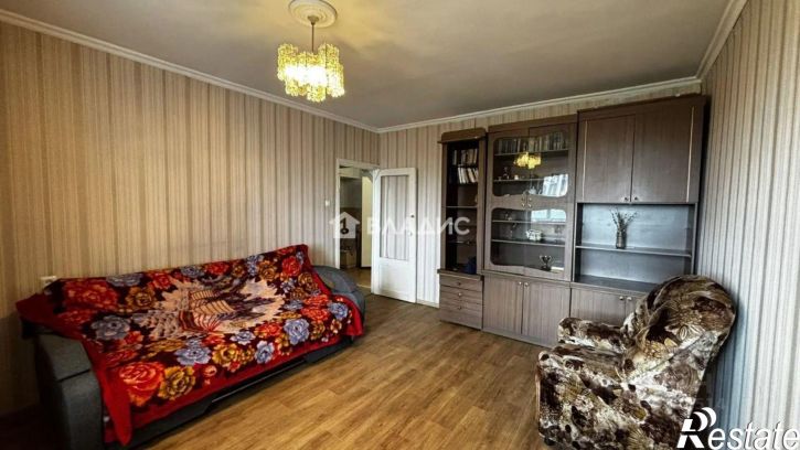 3-комн квартира микрорайон 148В, 8/2