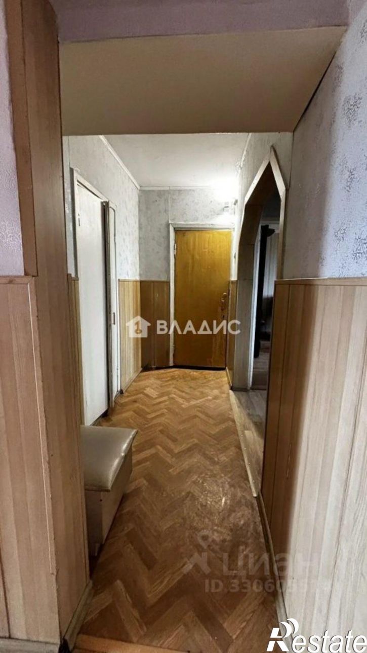 3-комн квартира микрорайон 148В, 8/2