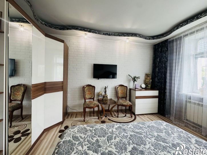 3-комн квартира Комсомольская улица, 34,  д. 34