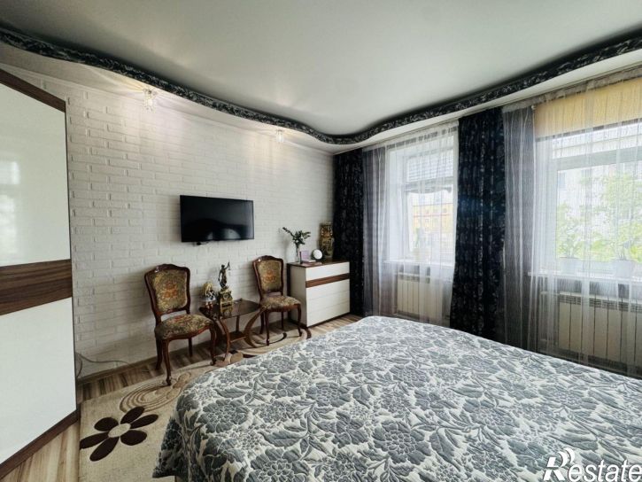 3-комн квартира Комсомольская улица, 34,  д. 34