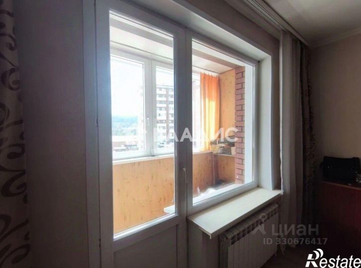 1-комн квартира микрорайон 140А, 4