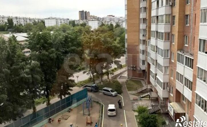 2-комн квартира ул Калашникова, 11Б,  д. 11Б