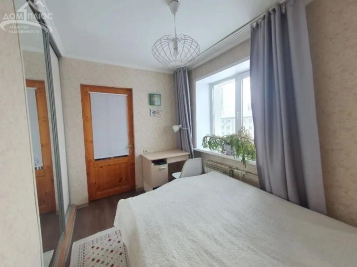 3-комн квартира Ключевская, 35