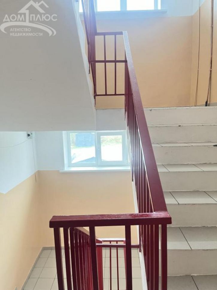 2-комн квартира -, 14Б