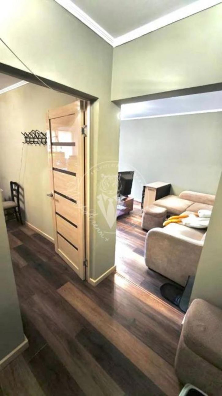 2-комн квартира Шумяцкого, 9