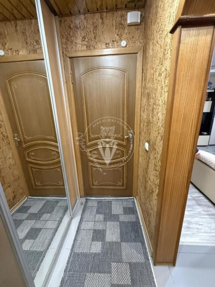3-комн квартира 113-й микрорайон, 1