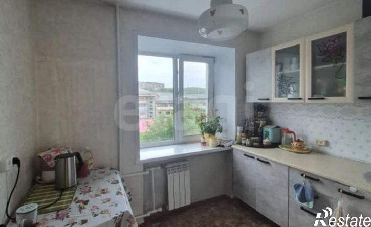 3-комн квартира ул Комсомольская, 42,  д. 42