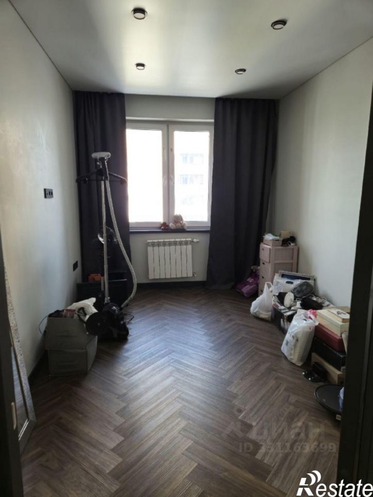 3-комн квартира микрорайон 140Б, 7
