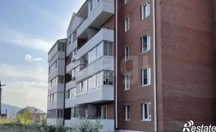 2-комн квартира микрорайон 140А, 17