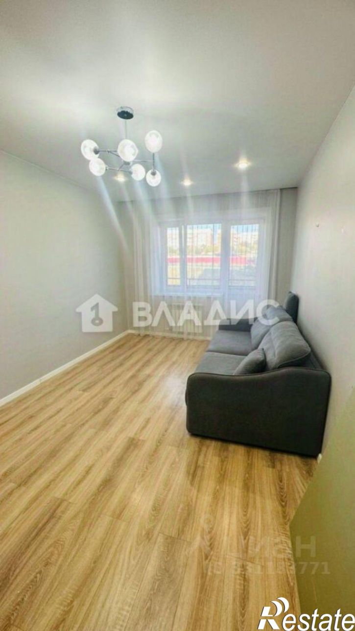 2-комн квартира 111-й микрорайон, 16