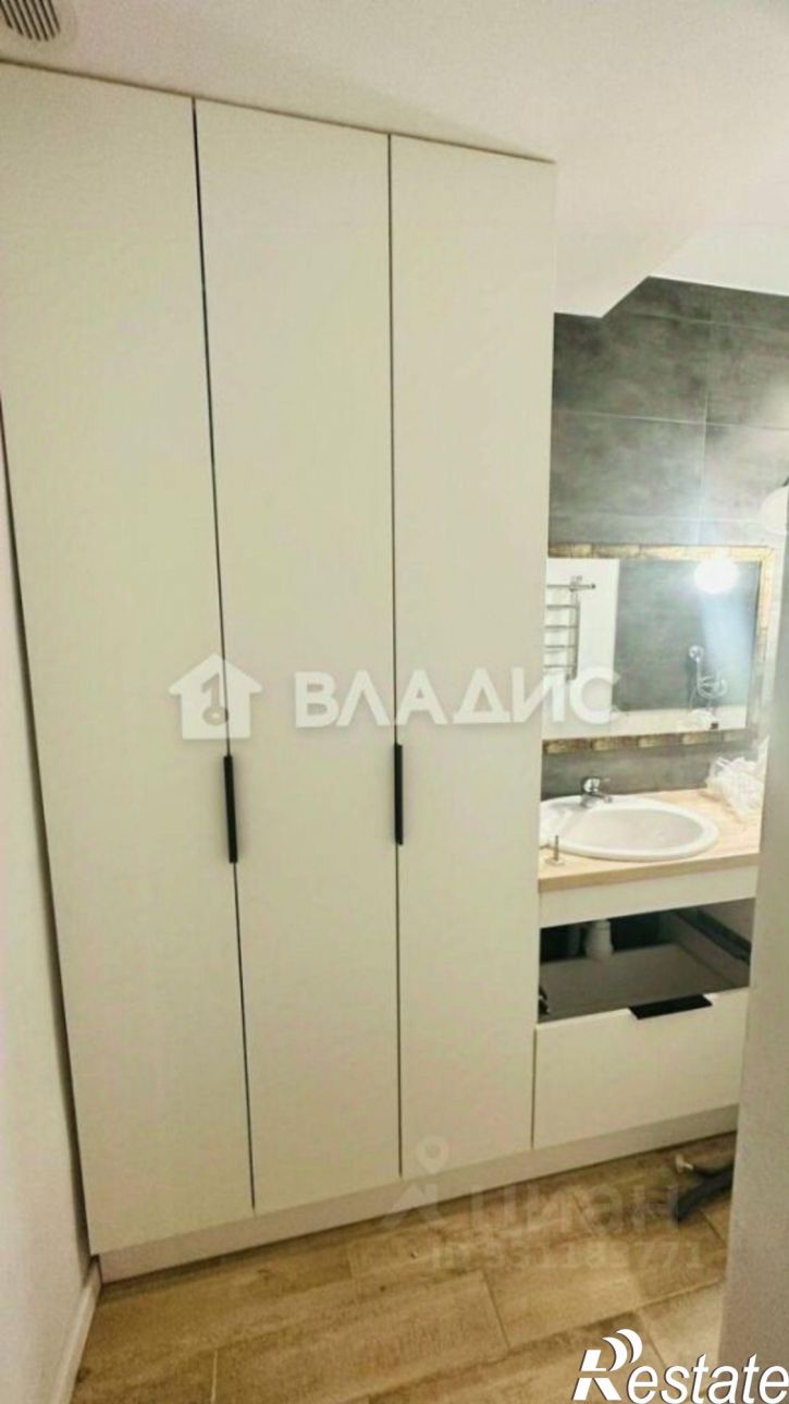 2-комн квартира 111-й микрорайон, 16