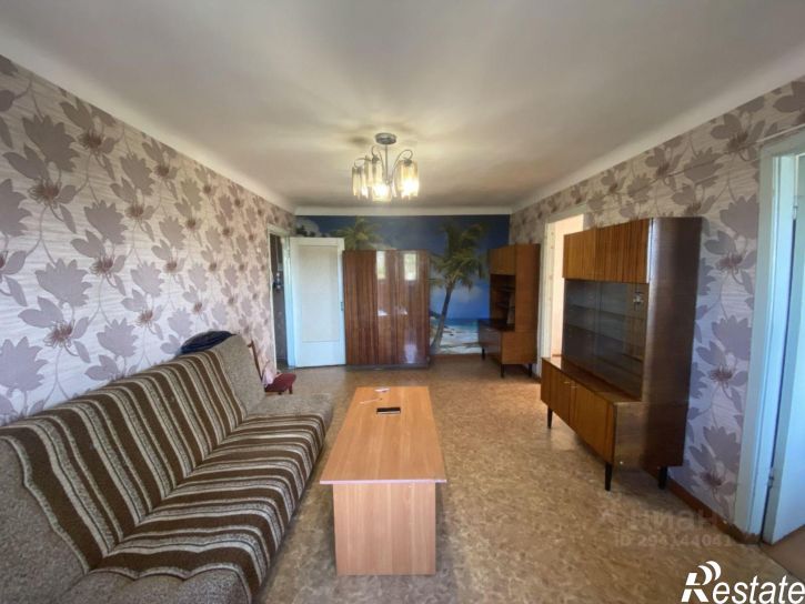 4-комн квартира улица Гарнаева, 20,  д. 20