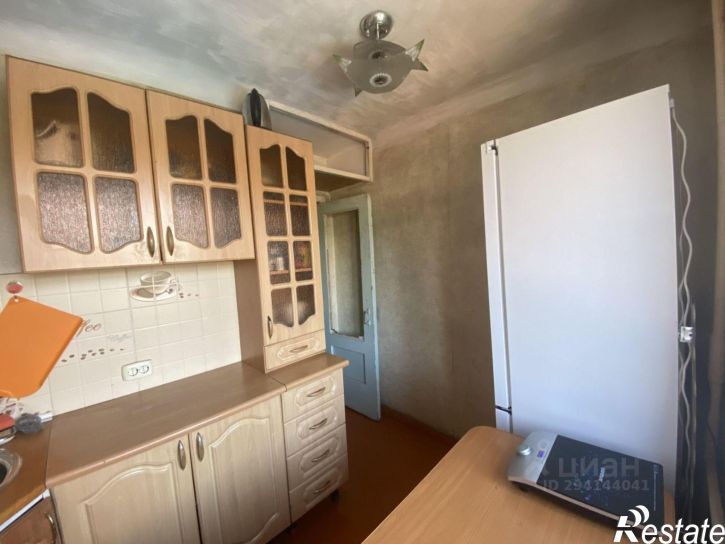4-комн квартира улица Гарнаева, 20,  д. 20