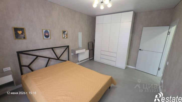 2-комн квартира микрорайон 140Б, 12
