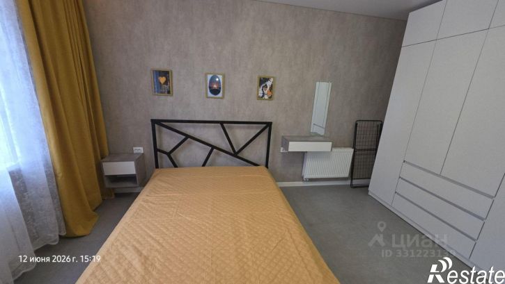 2-комн квартира микрорайон 140Б, 12