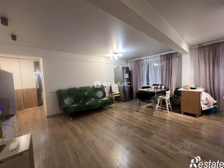 3-комн квартира улица Жердева, 25,  д. 25