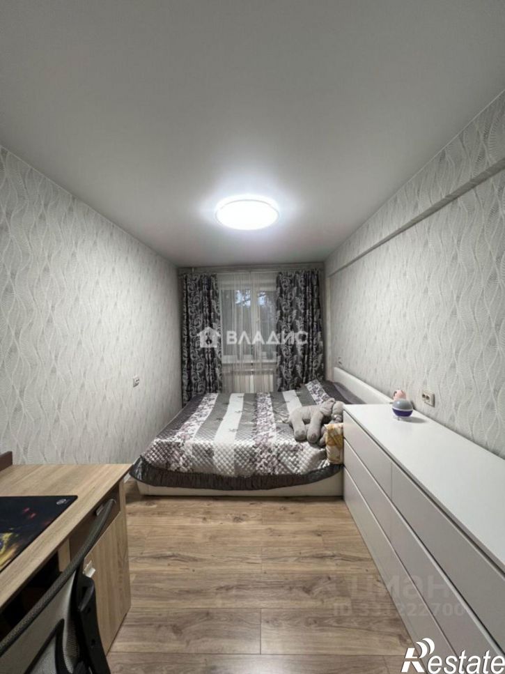 3-комн квартира улица Жердева, 25,  д. 25