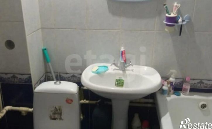 1-комн квартира ул Комарова, 15,  д. 15
