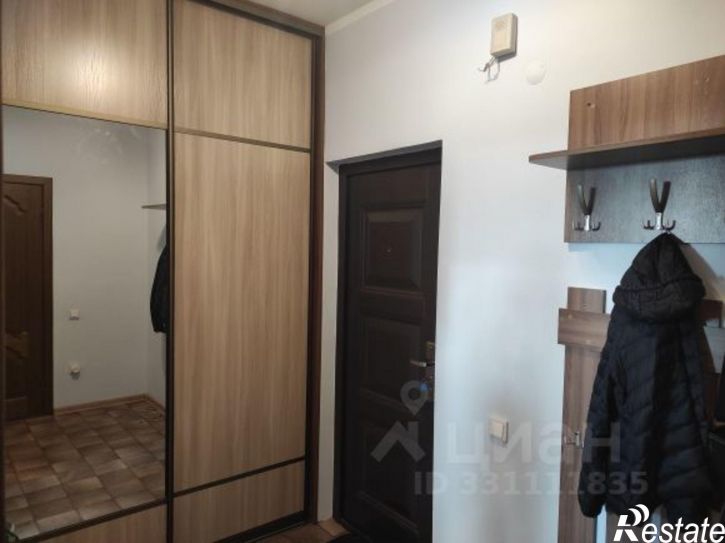 1-комн квартира микрорайон 140А, 1