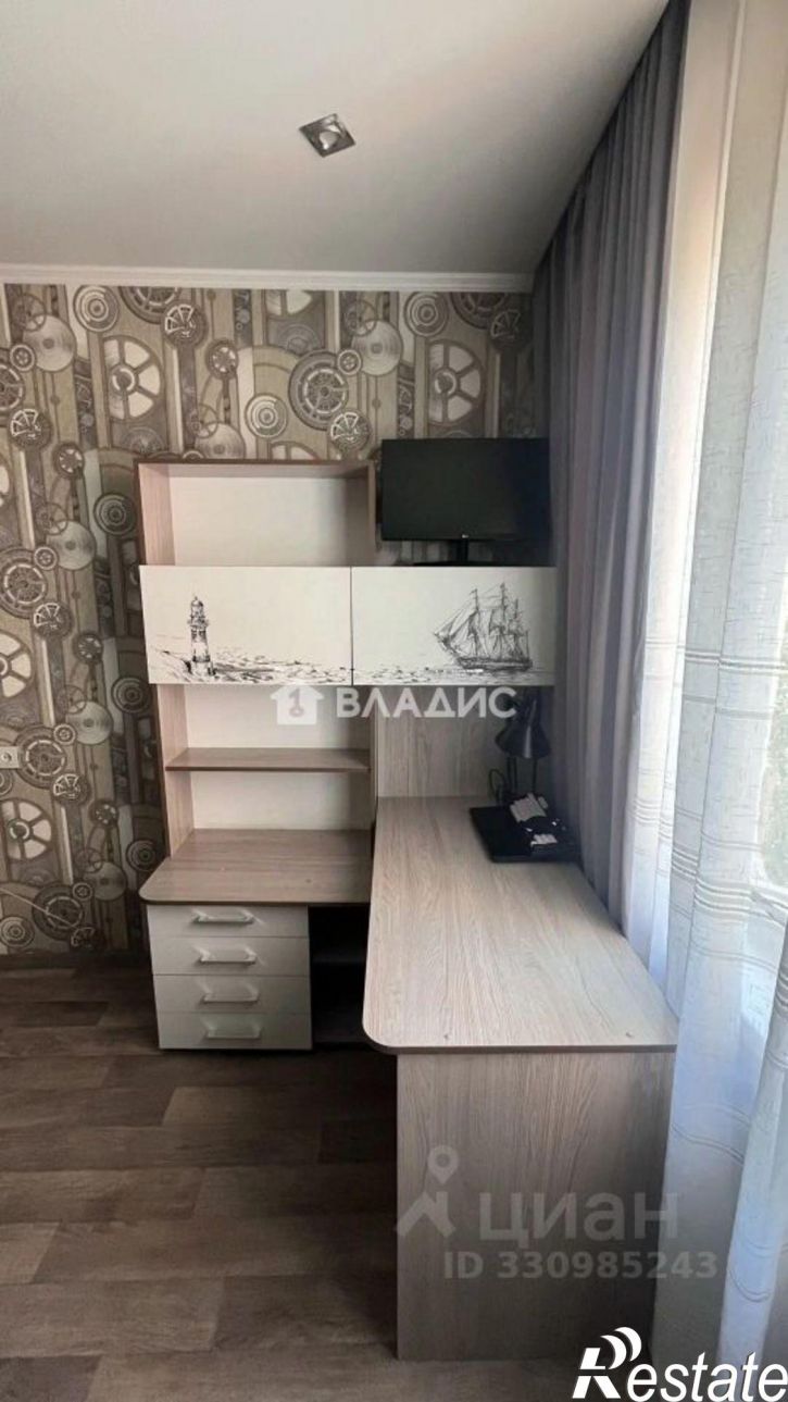 3-комн квартира ул Приречная, 5,  д. 5