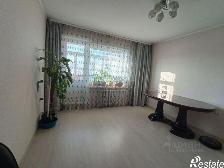 2-комн квартира Солнечная улица, 12,  д. 12
