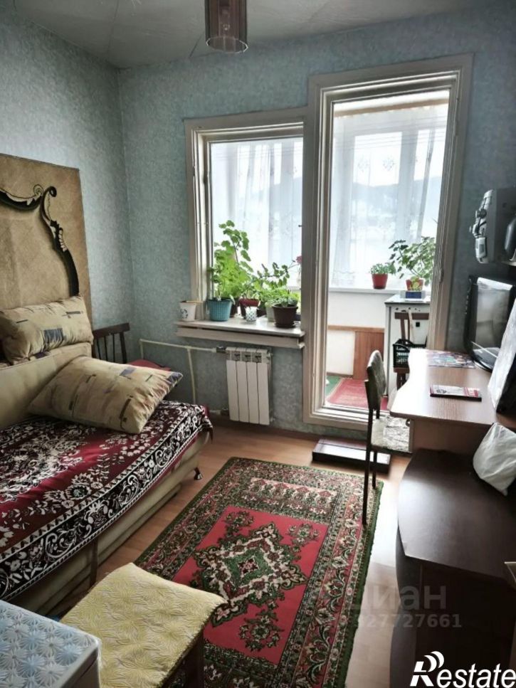 3-комн квартира пр-кт Строителей, 4,  д. 4