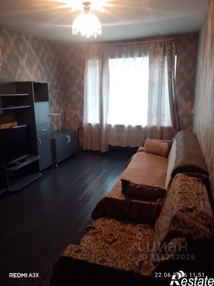 3-комн квартира ул Заовражная, 2,  д. 2