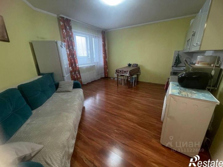 2-комн квартира 110-й микрорайон, 5