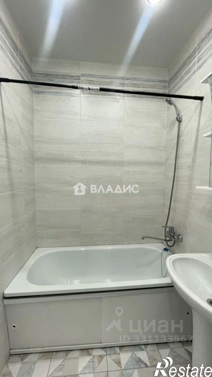 1-комн квартира 105-й микрорайон, 44