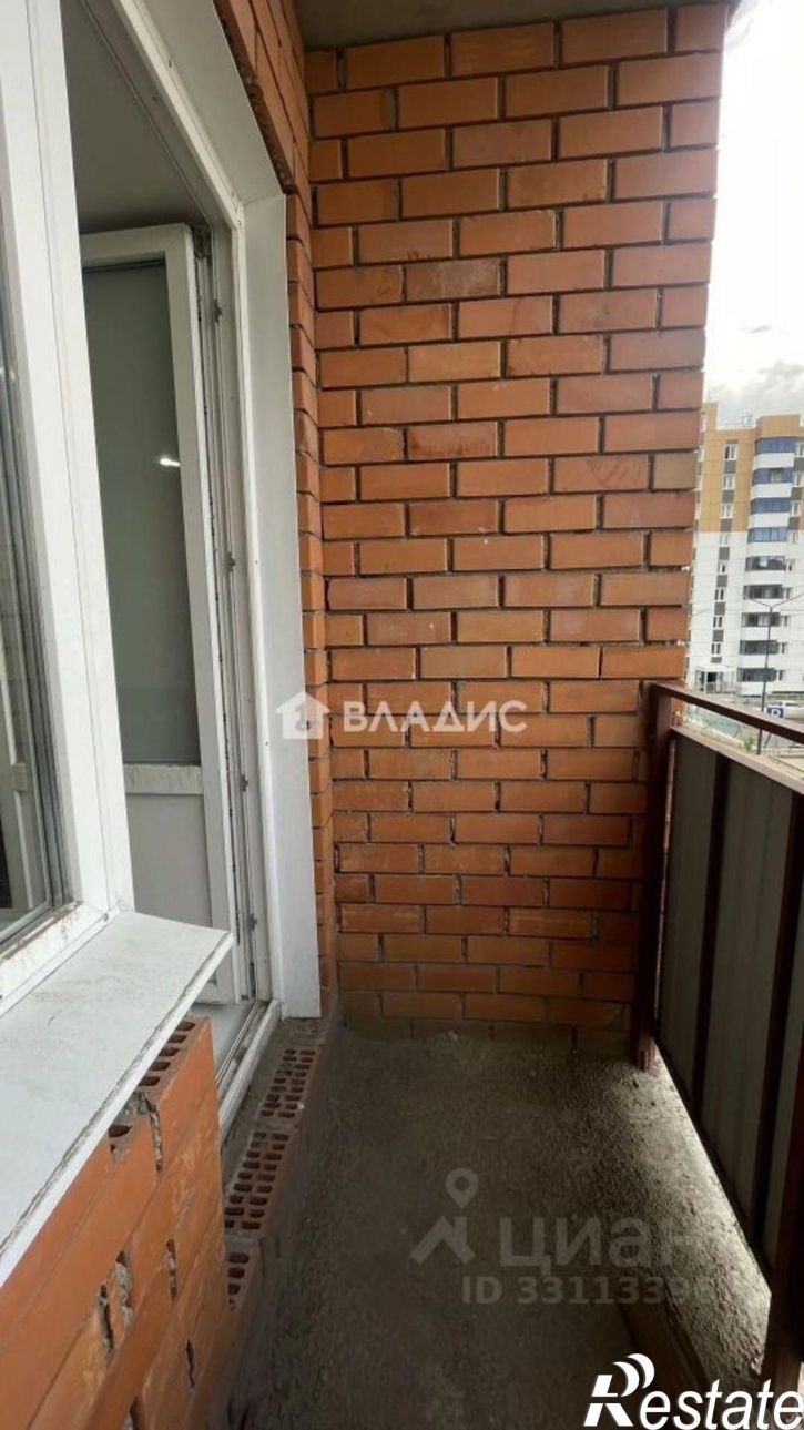 1-комн квартира 105-й микрорайон, 44