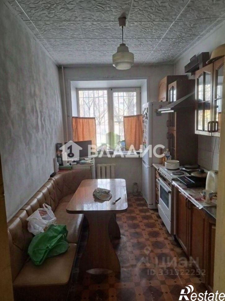 2-комн квартира улица Толстихина, 2,  д. 2