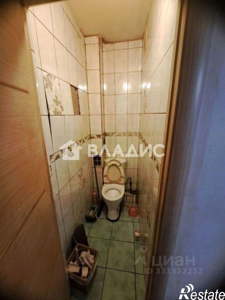 2-комн квартира улица Толстихина, 2,  д. 2