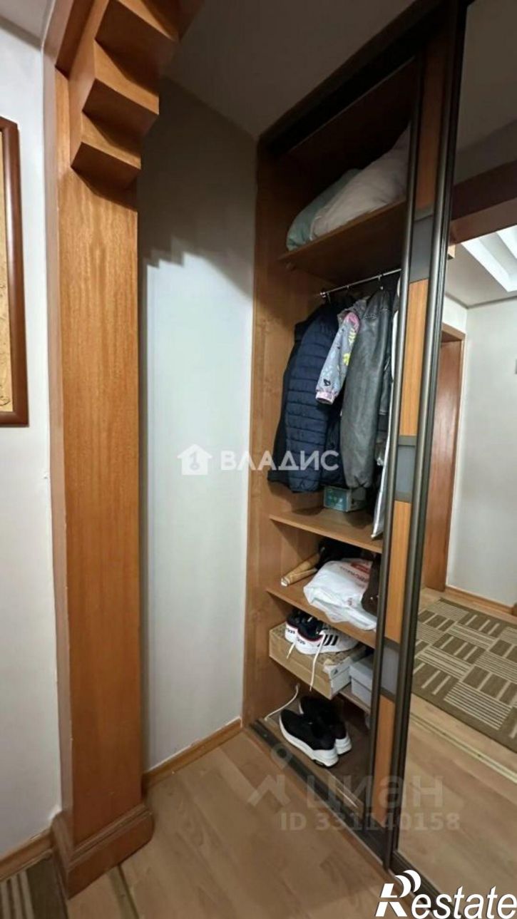 3-комн квартира ул Керамическая, 4А,  д. 4А