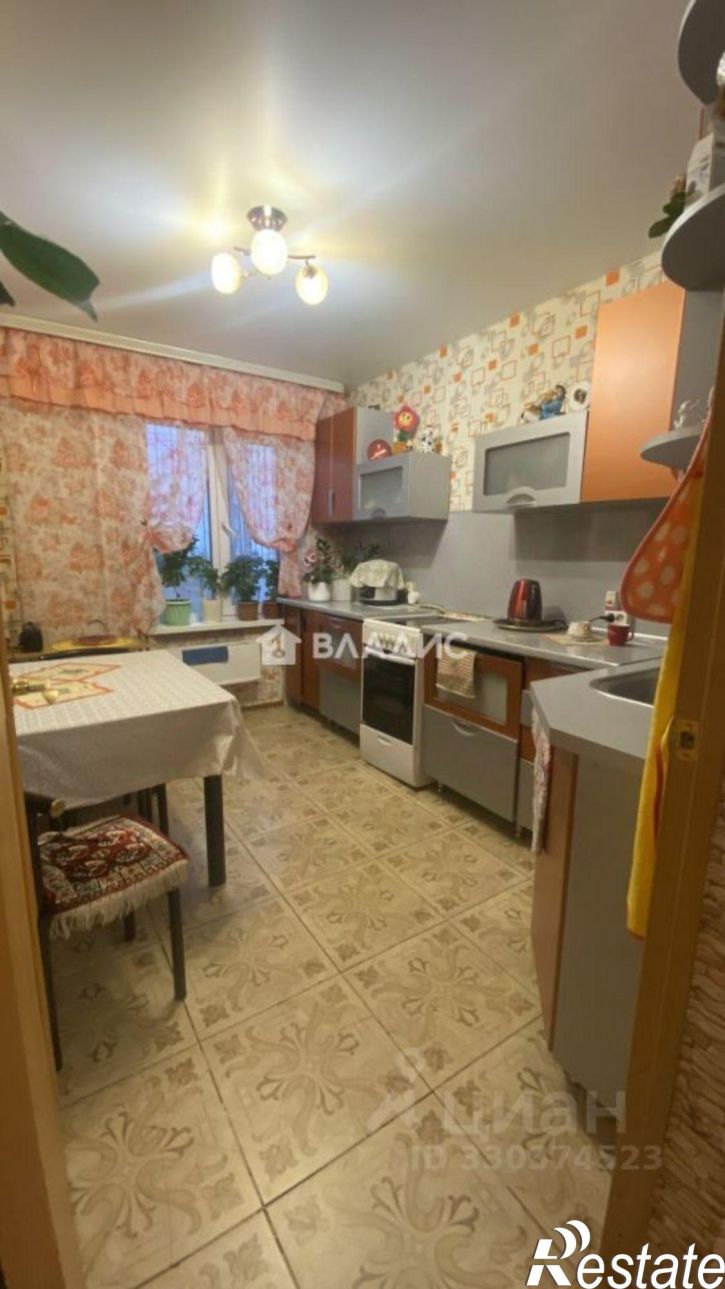 2-комн квартира 113-й микрорайон, 2