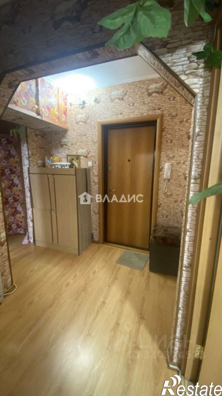 2-комн квартира 113-й микрорайон, 2