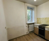 2-комн, 42кв м, этаж 1/5 улица Павлова, 19