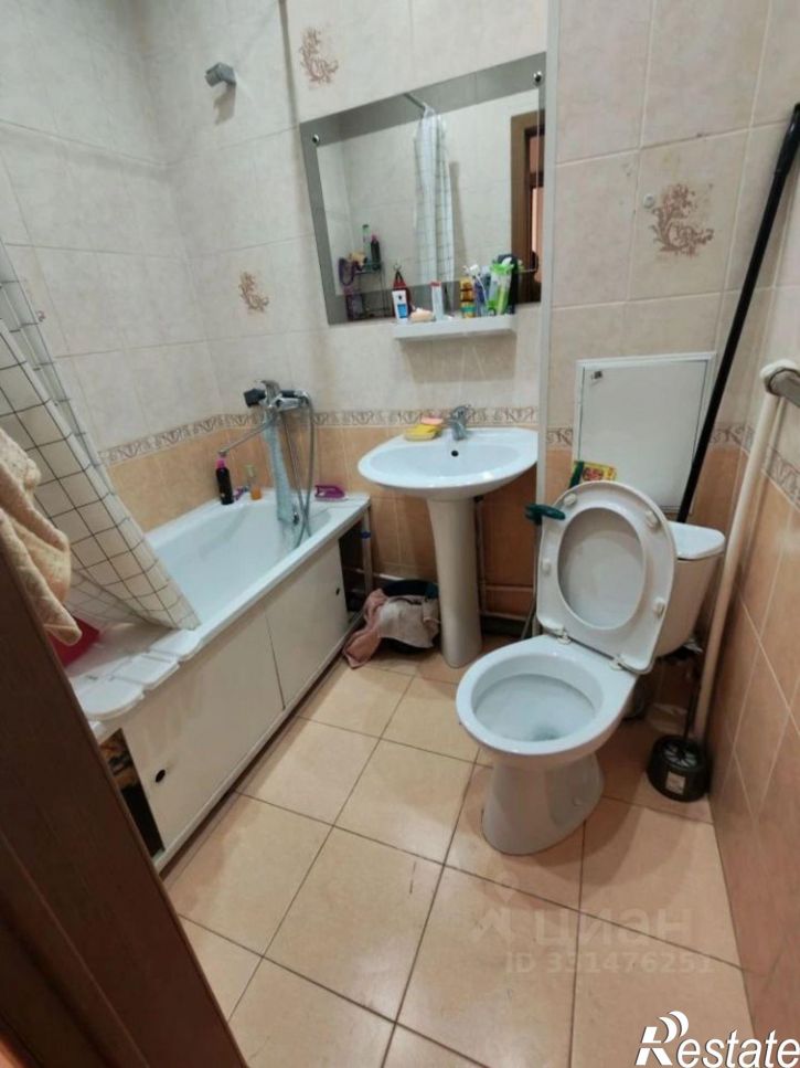 1-комн квартира микрорайон 140А, 15